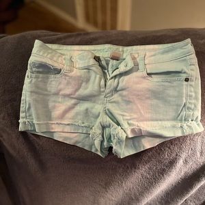 Arizona blue Tye dye shorts size 7 fits like 4